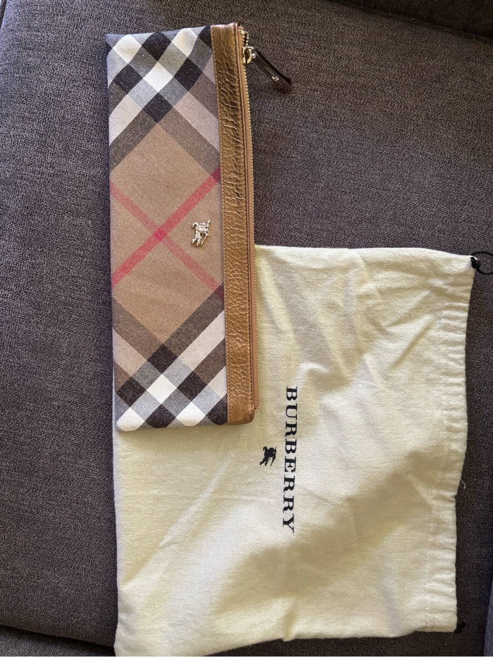 Burberry Beige Tan Vintage Check Zip Wristlet